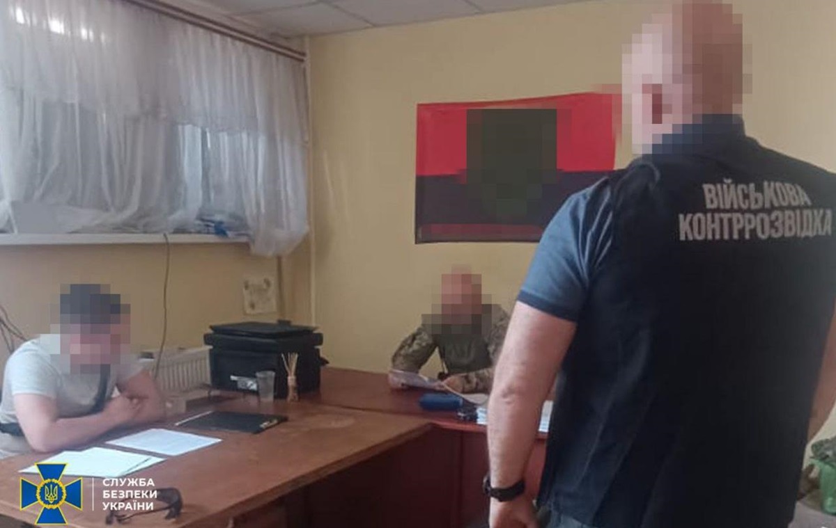 Тиловики ЗСУ отримали 35 млн грн “бойових” – СБУ
