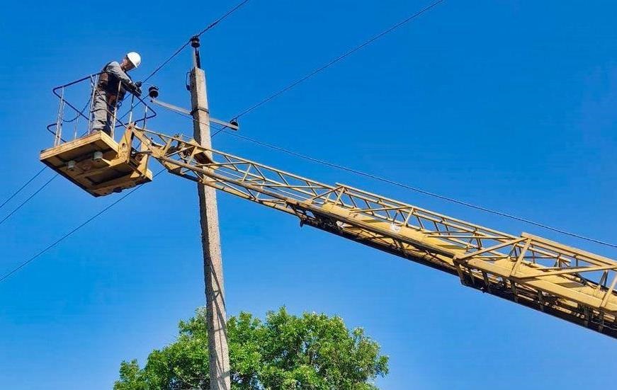 В Україні відключення світла у чотирьох областях