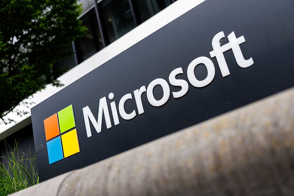 Microsoft заявила про хакерські атаки на серверне ПЗ