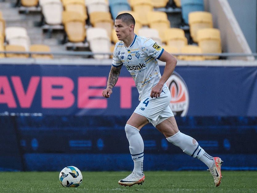 Попов пояснив свою “пародію” тим, що в спорті класика може спотворюватися