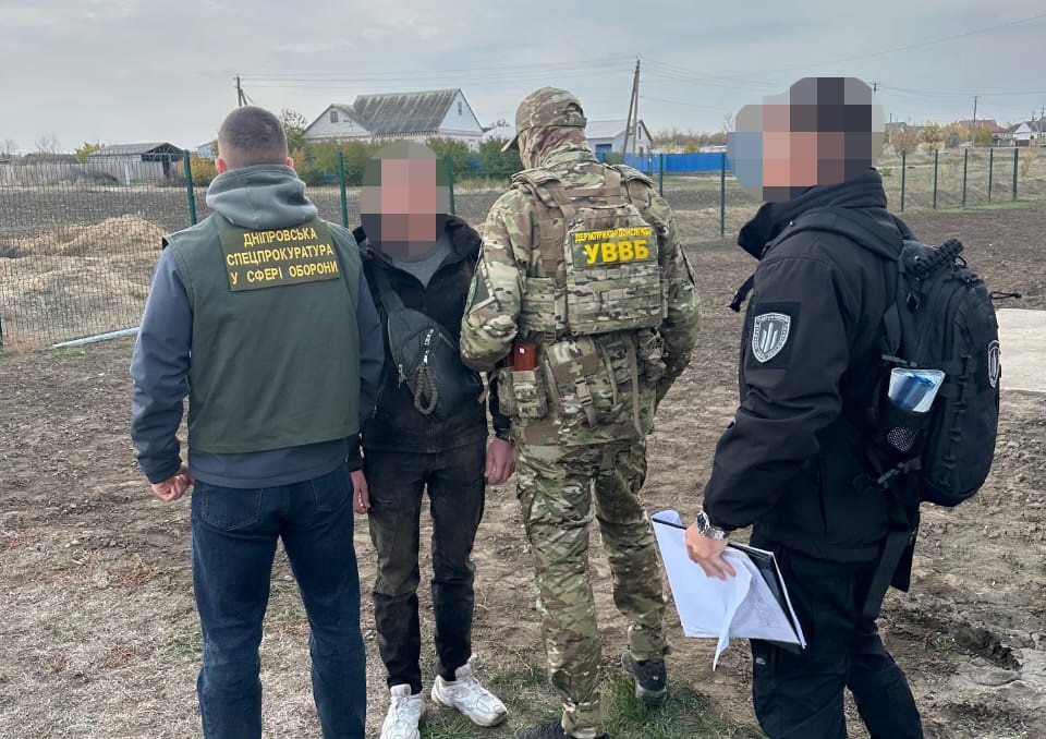 Прикордонник обіцяв за $5 тис. працевлаштувати знайомого у тил