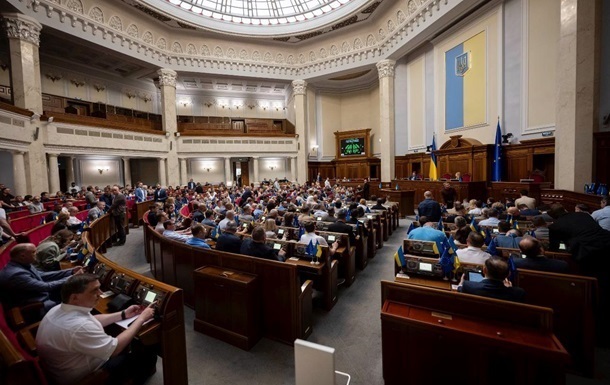 Новини України - Уряд помагатиме українцям, переслідуваним за кордоном за відсіч агресії РФ