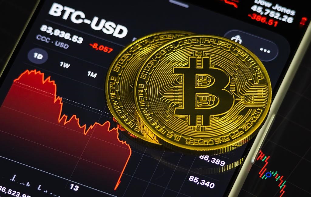 Новини бізнесу - Біткоїн має найгірші місячні показники з 2022 року