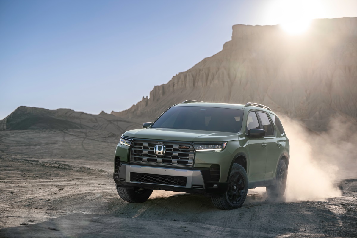 Авто новини - Honda презентувала оновлений кросовер Pilot