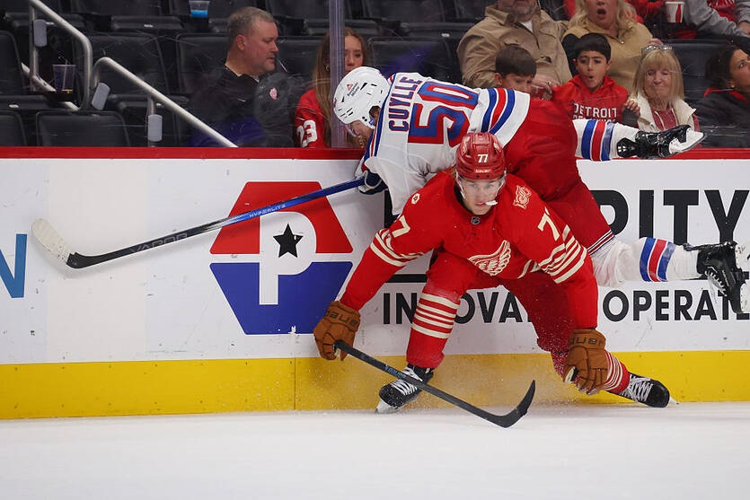 Новини спорту - НХЛ: Айлендерс не впоралися з Колорадо
