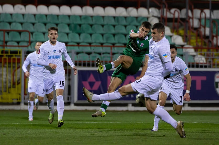 У матчі 14-го туру українського чемпіонату Оболонь і Колос розійшлися миром